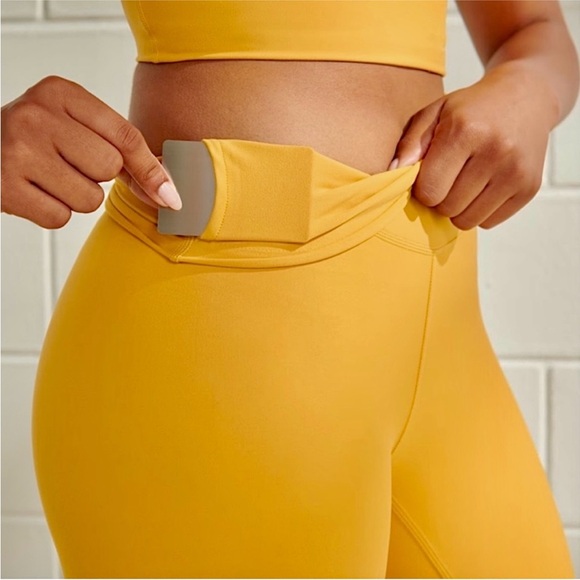 EUC! YPB SET, Gold, Top: Curve Love XXL, Bottom: XLST - Picture 5 of 13